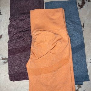 3 scrunch gym shorts (M)